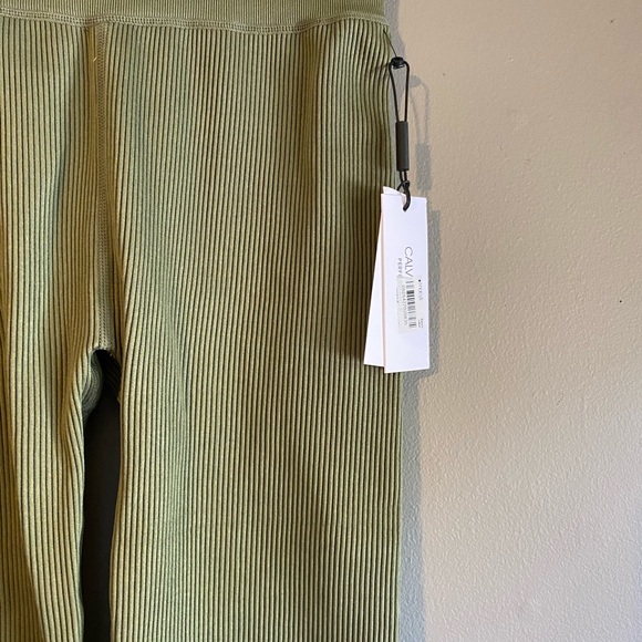 NWT Ribbed Calvin Klein Leggings - Picture 2 of 5